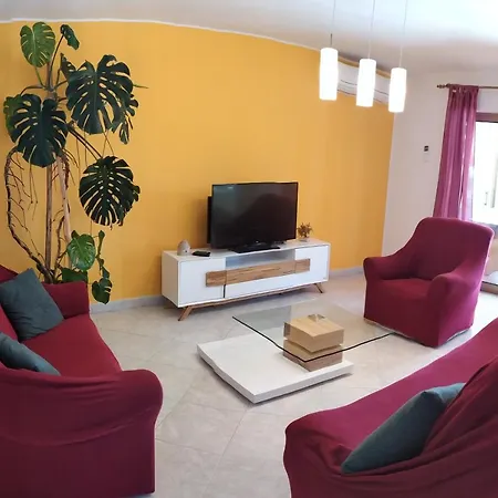 Ferienhaus House Ana - Loborika, Pula, 4 Bedrooms Loborika